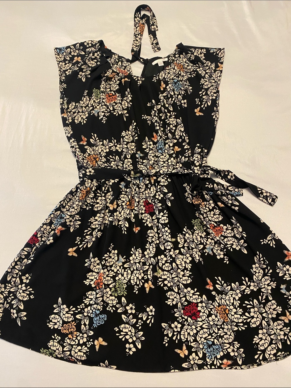 Lauren Conrad Black Floral/Butterfly Print sleeveless Dress+ Back Tie . Large